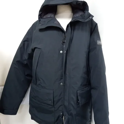 BARBOUR URQUHART PARKA IN BLACK - LARGE