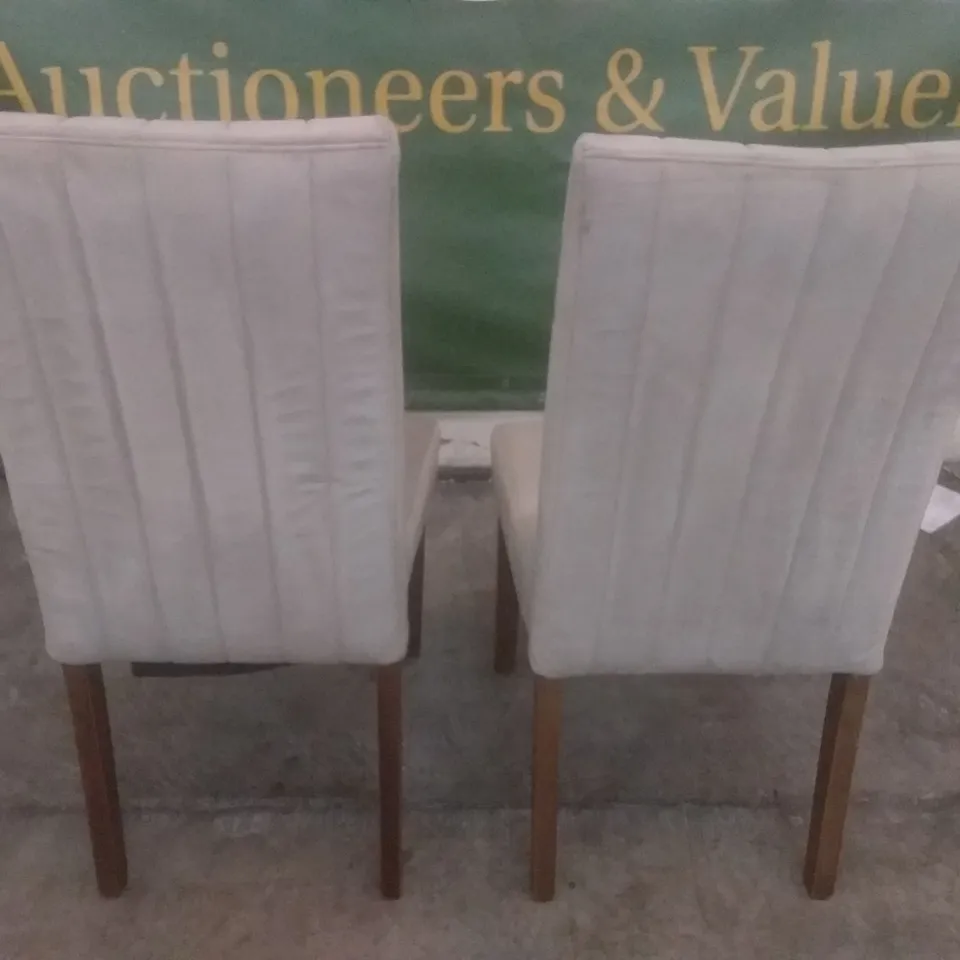 SET OF 2 NEW SALIBURY MINI VELVET DINING CHAIRS (BROWN LEG)