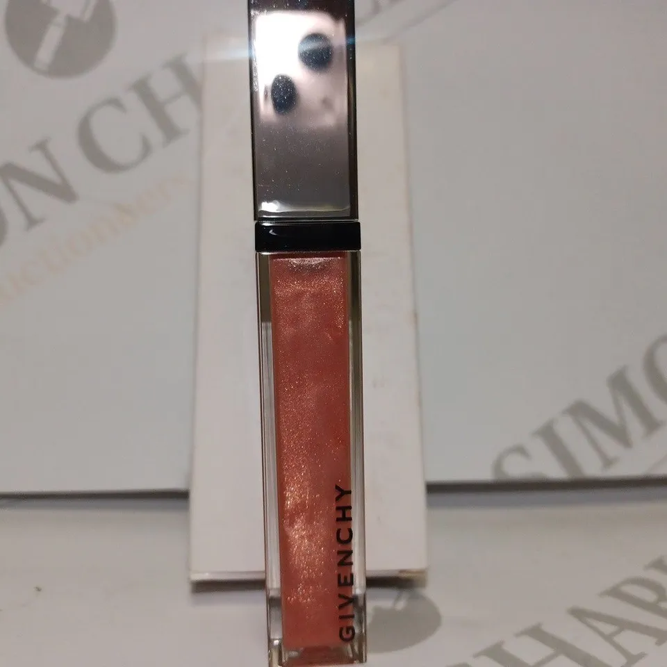 LOT OF APPROX 7 GIVENCHY SMOOTHING GLOSS BALM - 12 ELEGANT NUDE