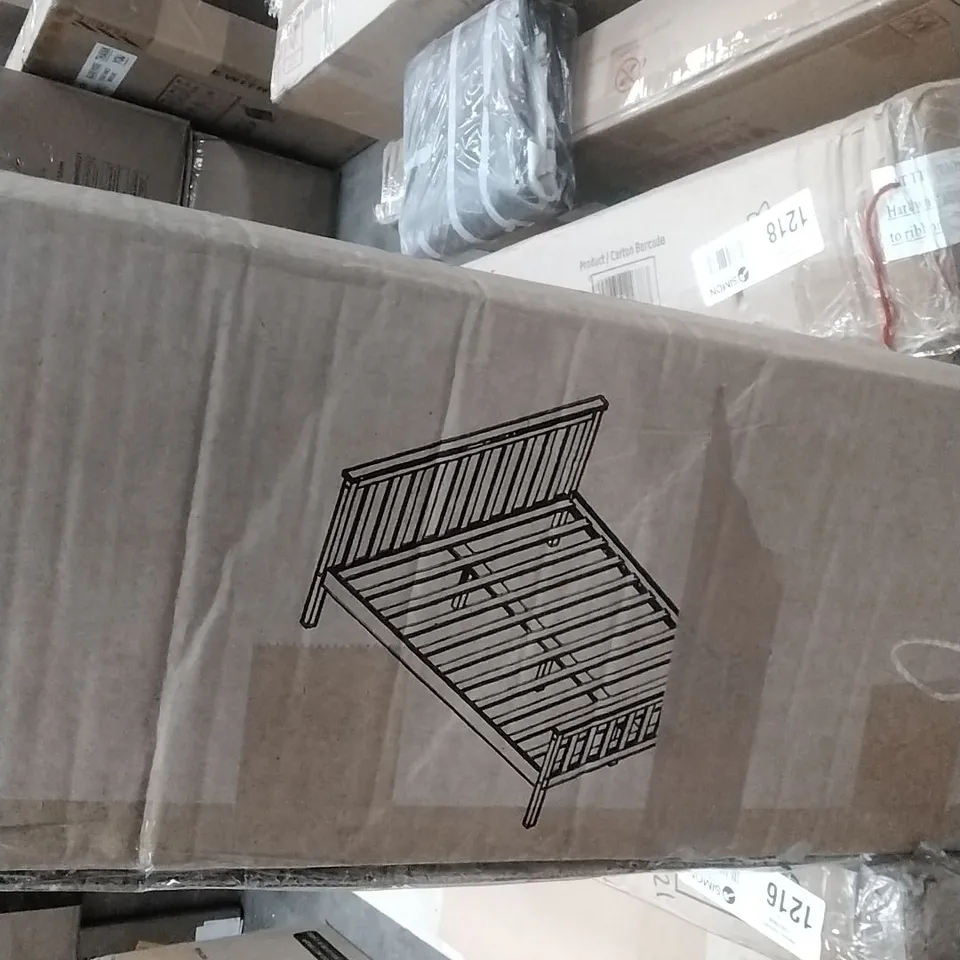 BOXED WHITE OAK WOODEN KING SIZE BED FRAME SET (2BOXES)