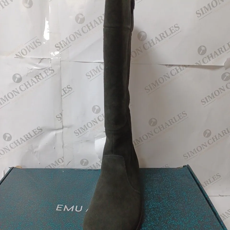 BOXED EMU AUSTRALIA "MOONTA" WATERPROOF KNEE LEATHER BOOTS, BLACK - SIZE 9 