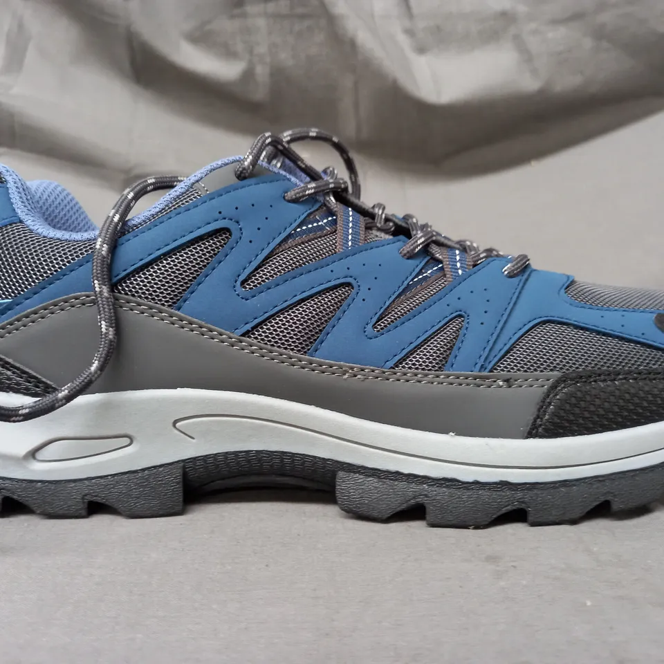 BOXED PAIR OF MOUNTAIN WAREHOUSE HIGHLINE II WALKING SHOE SIN GREY/NAVY UK SIZE 10