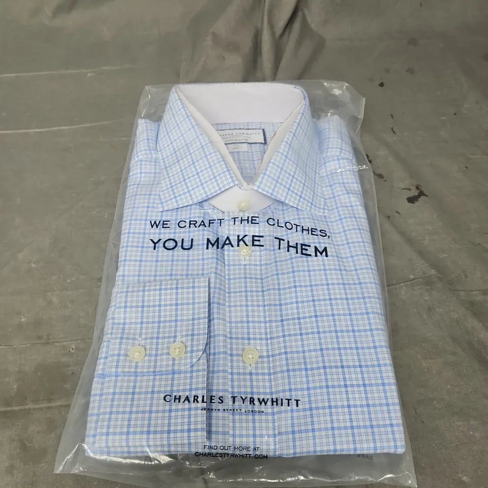 CHARLES TYRWHITT EQYPTIAN COTTON CLASSIC FIT SHIRT IN CORNFLOWER BLUE CHECK SIZE 17/34"