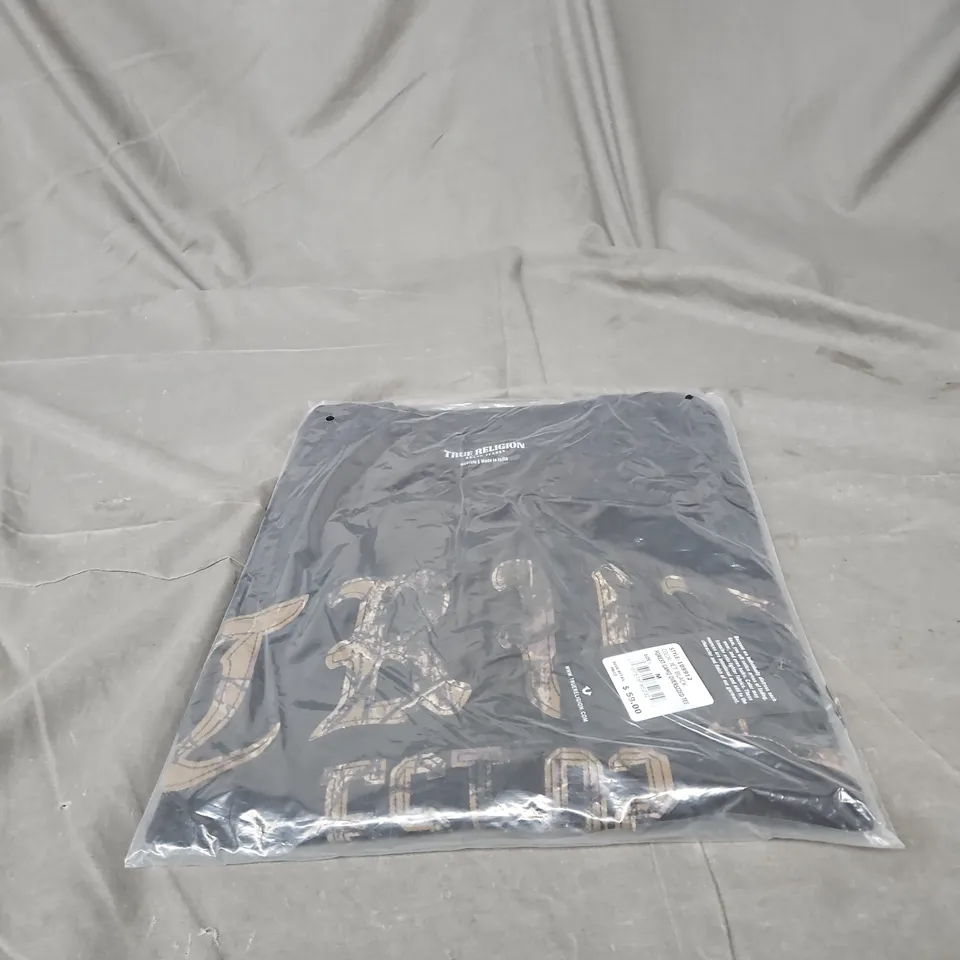 TRUE RELIGION BRAND  JET BLACK FOREST CAMO OVERSIZED TEE – MEDIUM (M) 