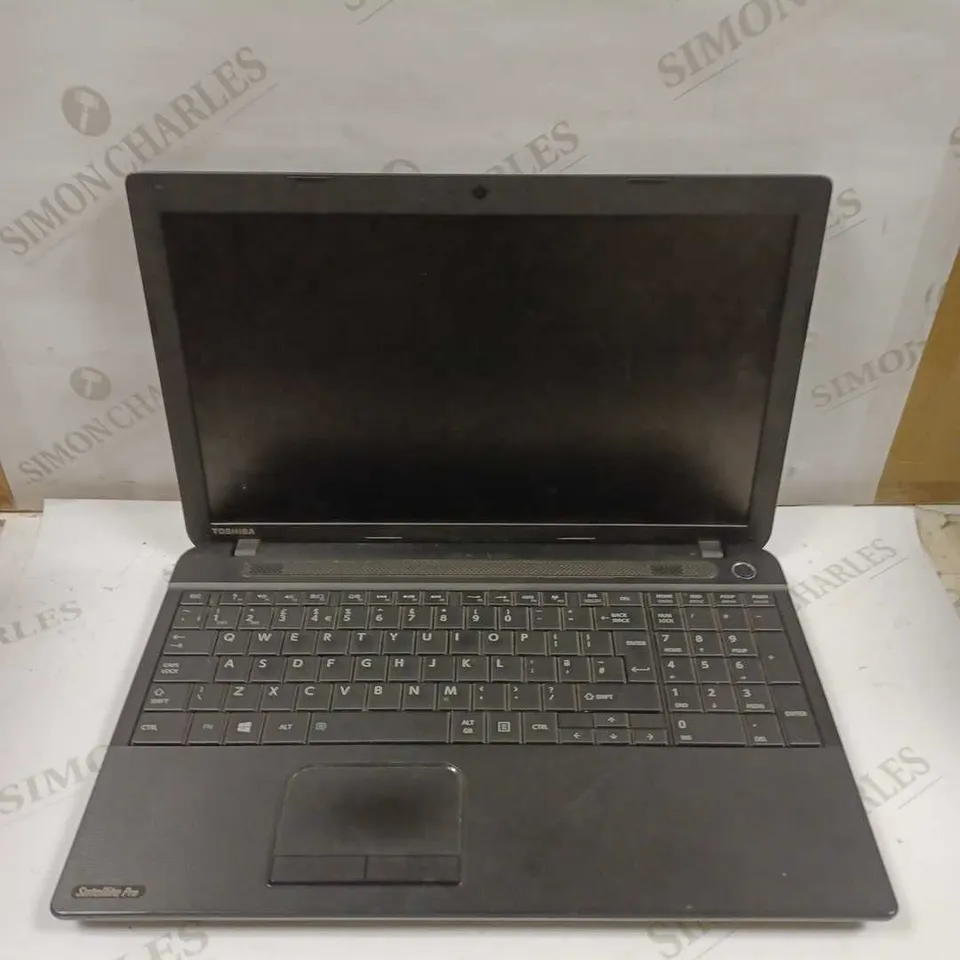 TOSHIBA SATELLITE PRO C50-A-1E6 LAPTOP