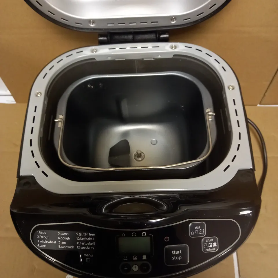 RUSSELL HOBBS COMPACT FAST BREADMAKER