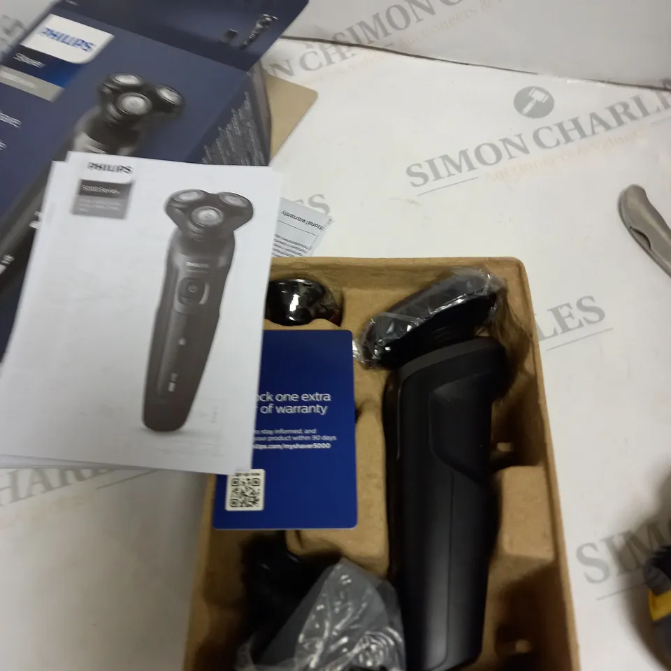 PHILIPS SHAVER 5000 SERIES 