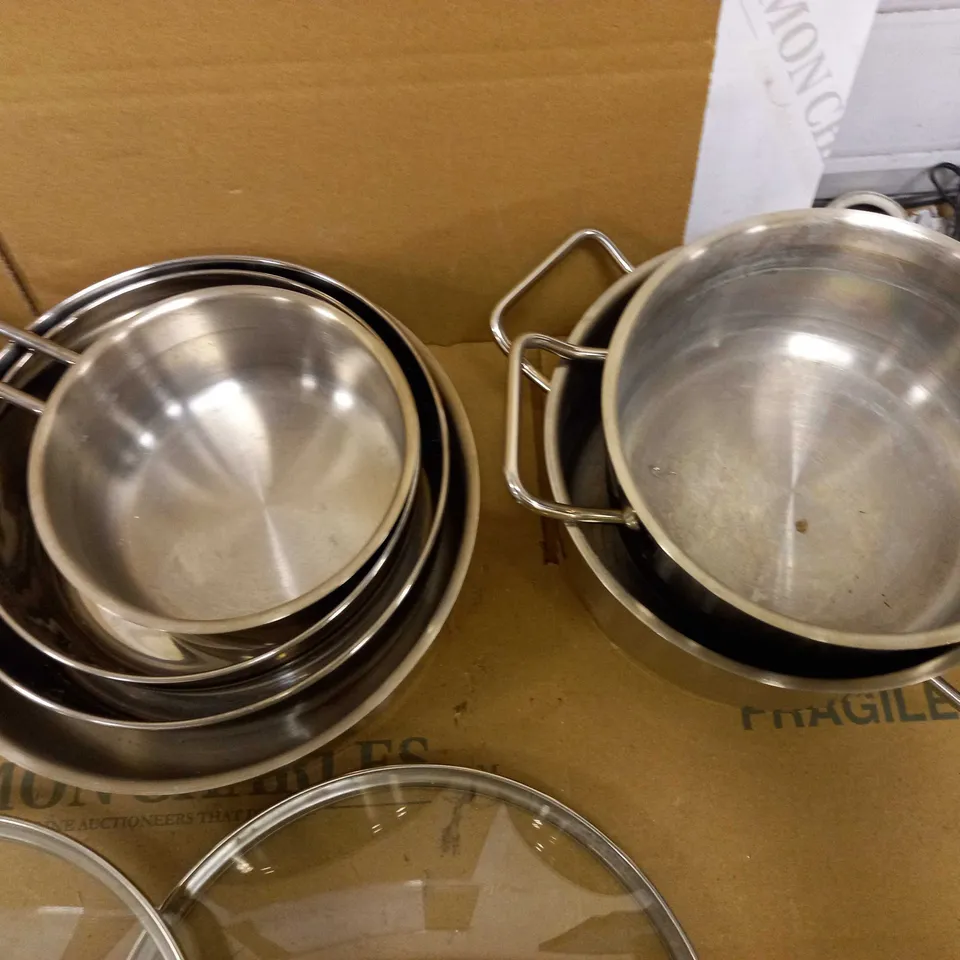 KARCHER JASMIN COOKWARE SET WITH PAN