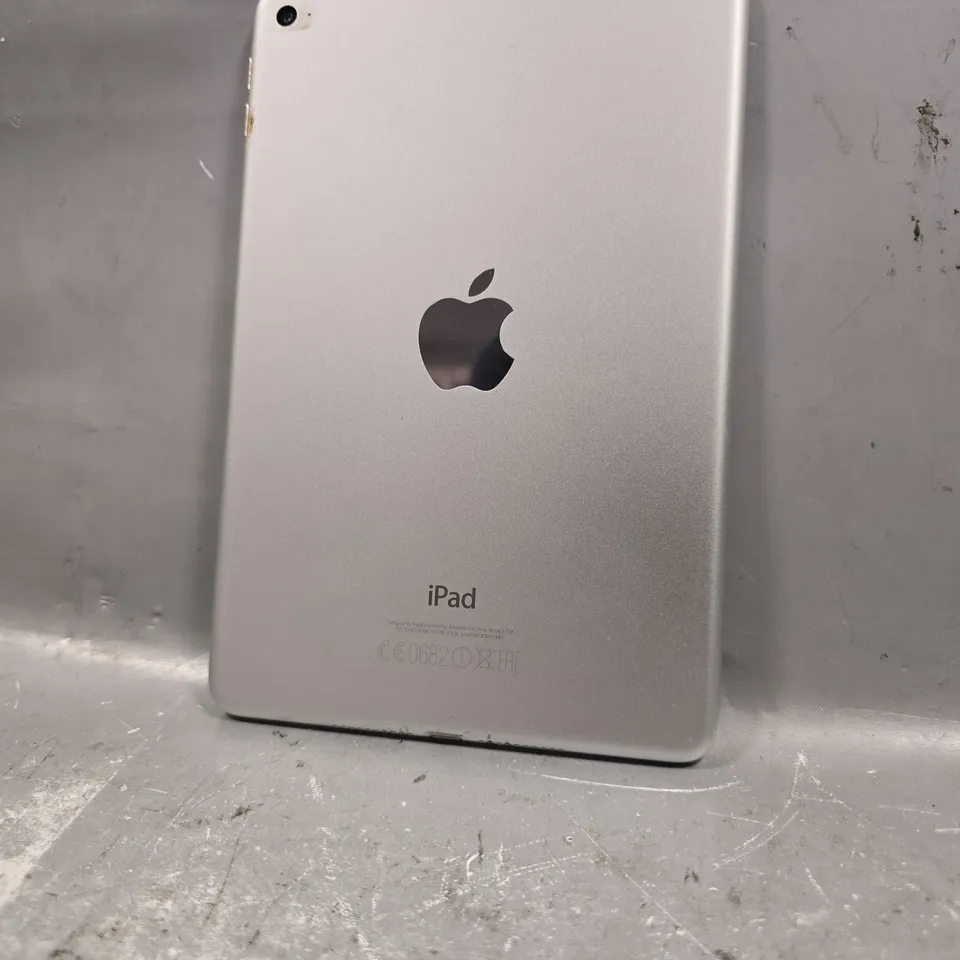 APPLE IPAD MINI 4 A1538