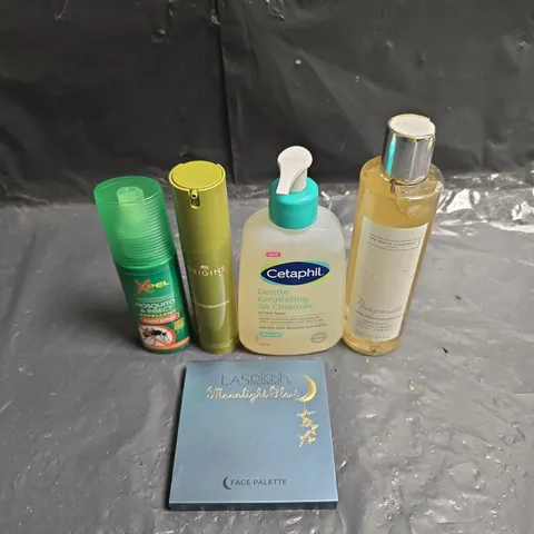 APPROXIMATEY 20 ASSORTED HEALTH AND BEAUTY PRODUCTS TO INCLUDE - THE WHITE COMPANY BATH & SHOWER GEL - LA SPLASH FACE PALETTE AND XPEL INSECT REPELLENT