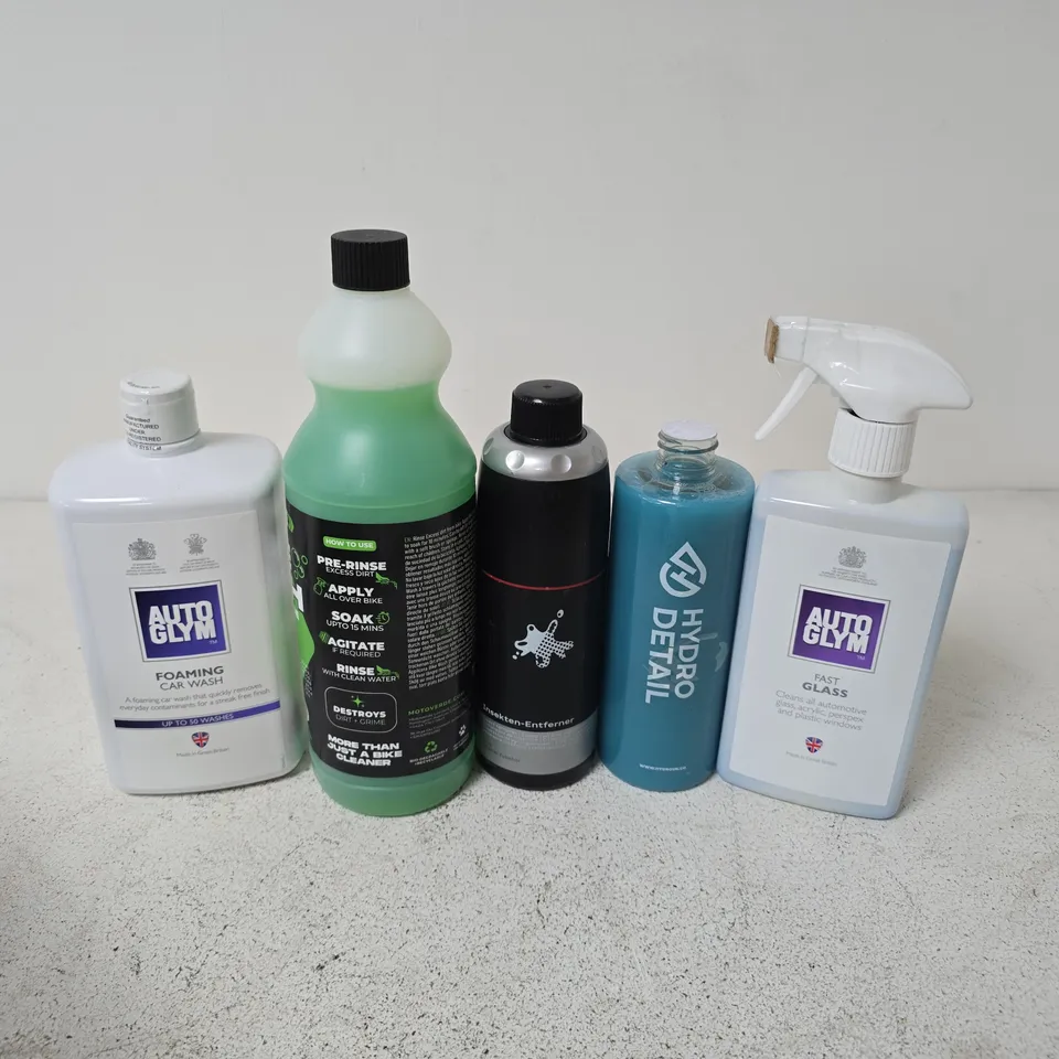 APPROXIMATELY 10 ASSORTED AUTO LIQUID PRODUCTS TO INCLUDE AUTO GLYM FOAMING CAR WASH, HYDRO DETAIL, AUDI INSECT REMOVER, ETC - COLLECTION ONLY