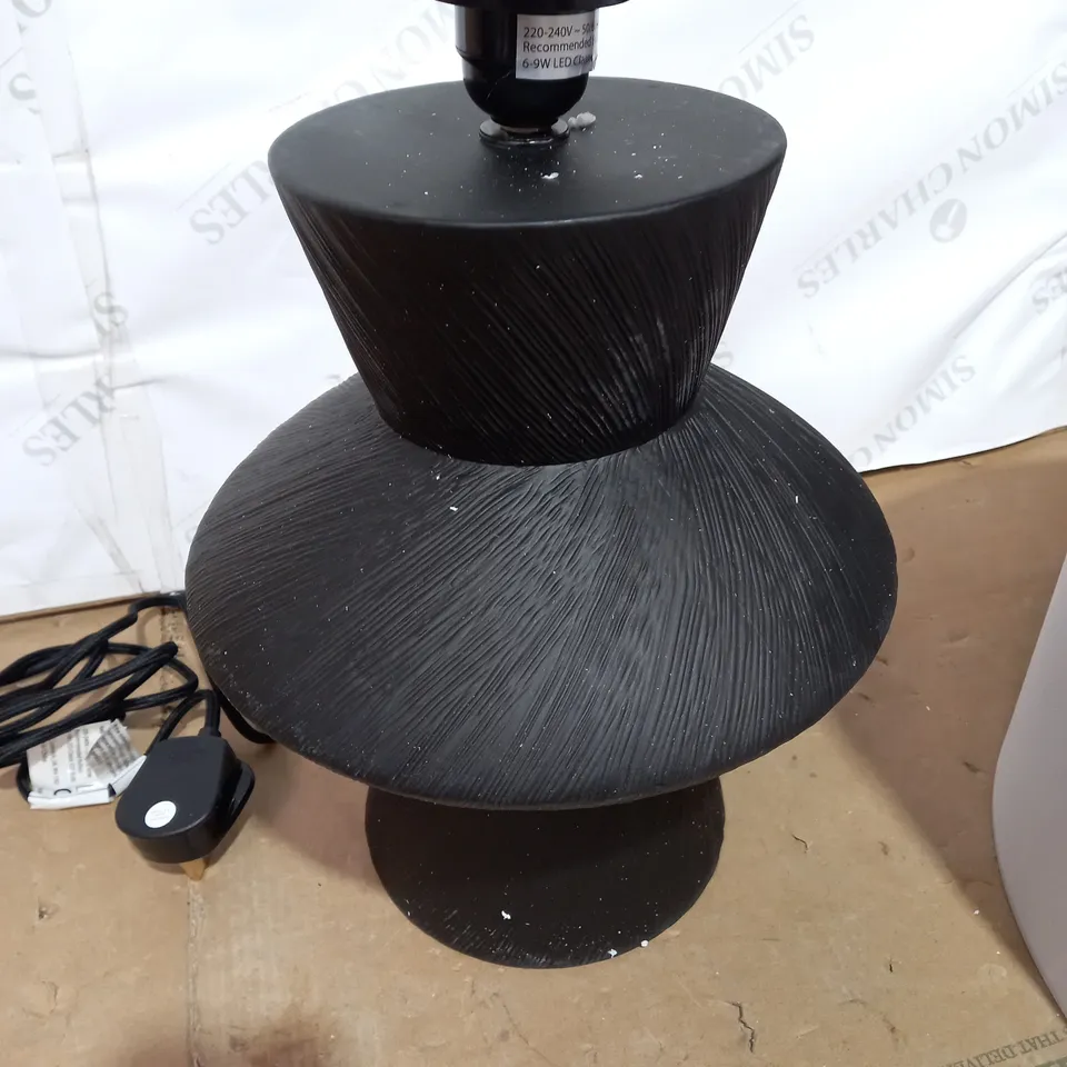 K BY KELLY HOPPEN TABLE LAMP WITH LINEN SHADE