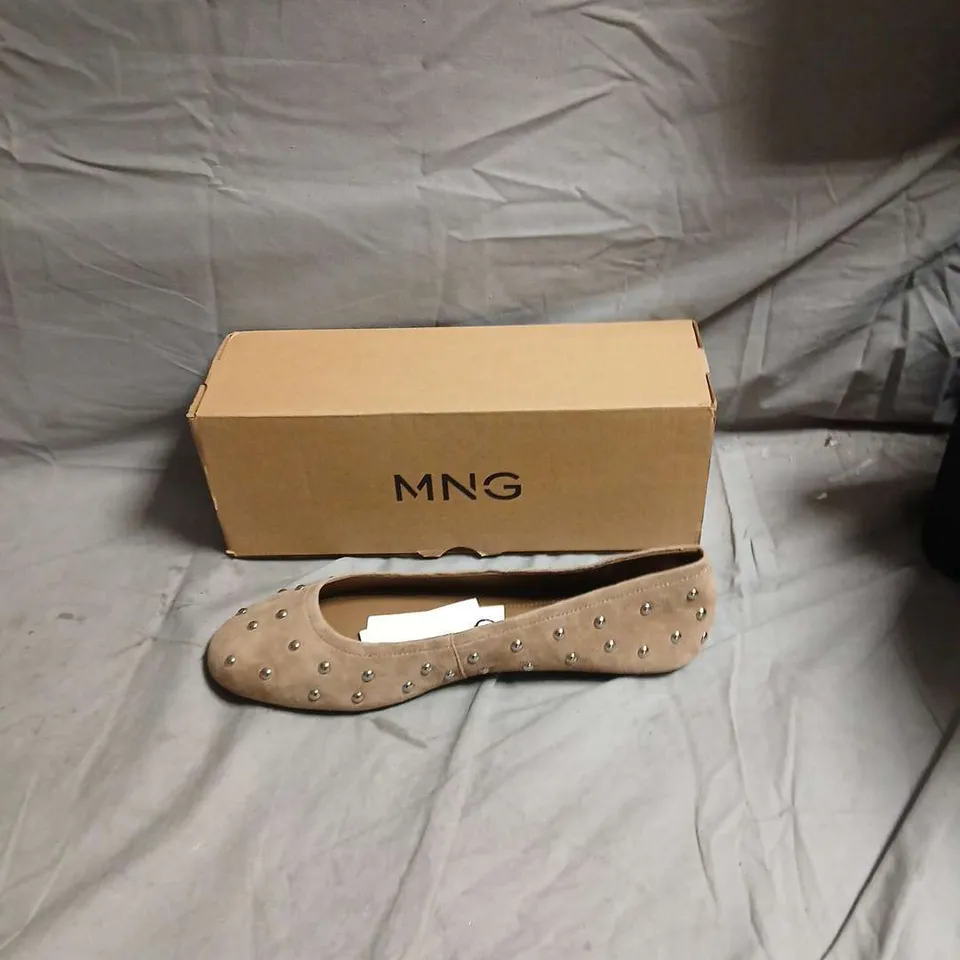 MNG BY MANGO WOMEN'S TAUPE SUEDE STUDDED BALLET FLATS - SIZE EUR 41
