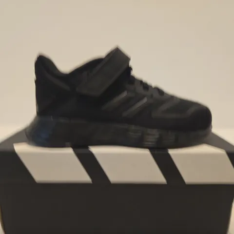 BOXED PAIR OF KIDS ADIDAS DURAMO 10 EL TRAINERS - UK SIZE 10K
