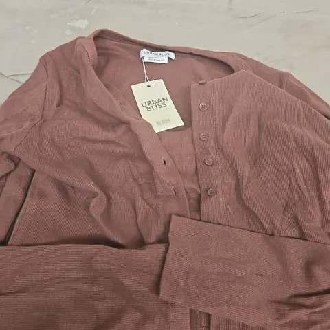 URBAN BLISS CHOCOLATE LONG-SLEEVED BUTTON FRONT TOP - 14