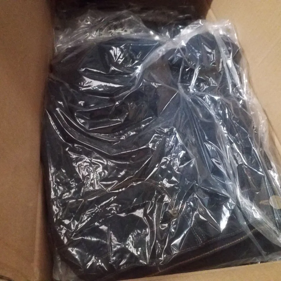 BOX CONTAINING APPROXIMATELY 18 BRAND NEW JULIPA INDIGO SLIM FIT JEANS - SIZE 24
