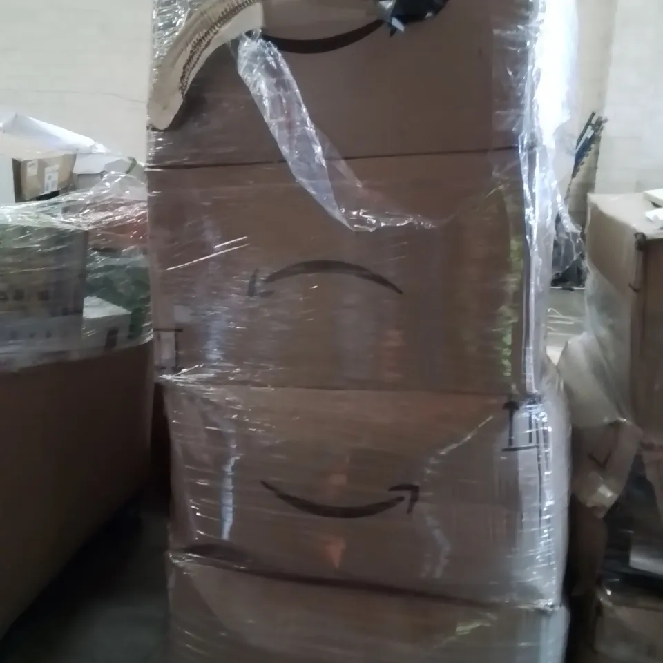 PALLET TO CONTAIN A LARGE QUANTITY OF PHONE CASES AND SCREEN PROTECTORS