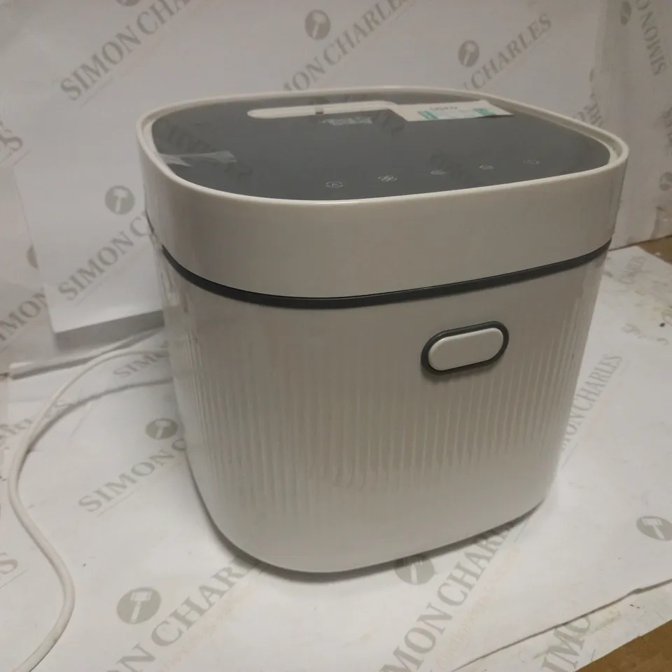 VITAL BABY ADVANCED PRO UV STERILISER & DRYER