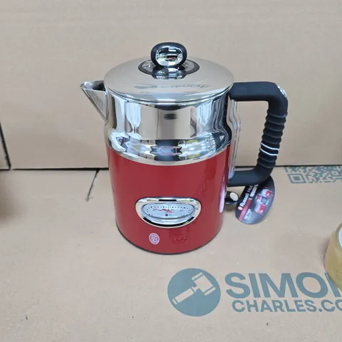 RUSSELL HOBBS RETRO RIBBON RED ELECTRIC KETTLE – BOXED