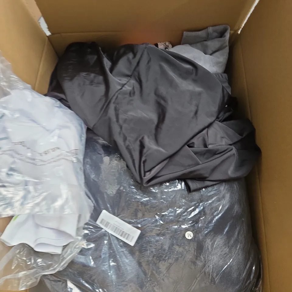 LARGE BOX OF ASSORTED CLOTHING ITEMS IN VARIOUS SIZES, STYLES AND COLOUR 