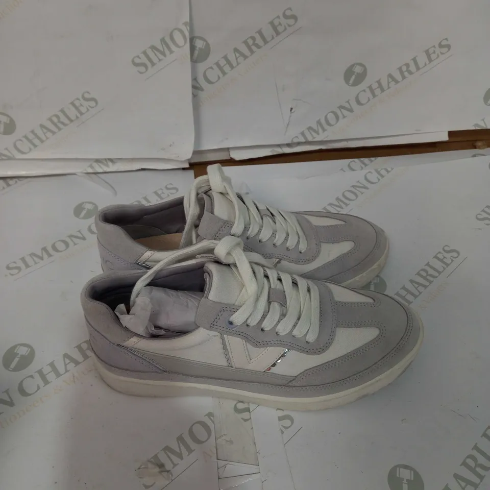 VIONIC ESSENCE MYLIE WHITE/GREY TRAINER - SUZE UK 5