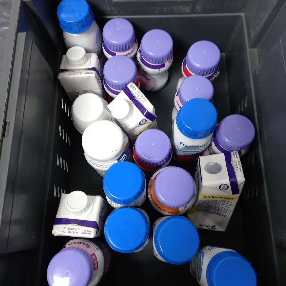 APPROXIMATELY 20 ASSORTED NUTRITION DRINKS TO INCLUDE - ENSURE PLUS - FRESUBIN ENERGY - NUTRICIA FORTISIP - ETC - COLLECTION ONLY
