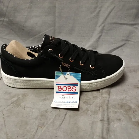 BOBS BY SKECHERS BLACK MEMORY FOAM SNEAKERS – WOMEN'S - UK 6