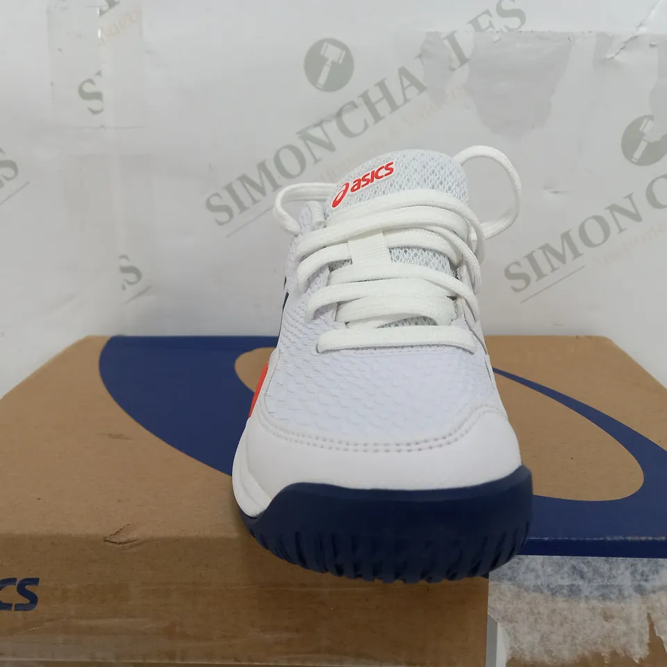 BOXED PAIR OF ASICS GEL RESOLUTION 9 WHITE TRAINERS - UK K13