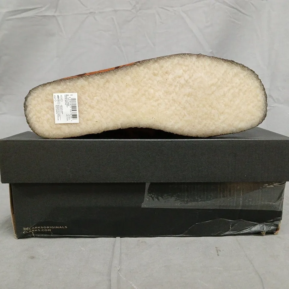 BOXED PAIR OF CLARKS ORIGINALS WALLABEE SHOES IN BROWN COW PRINT SIZE UK 9