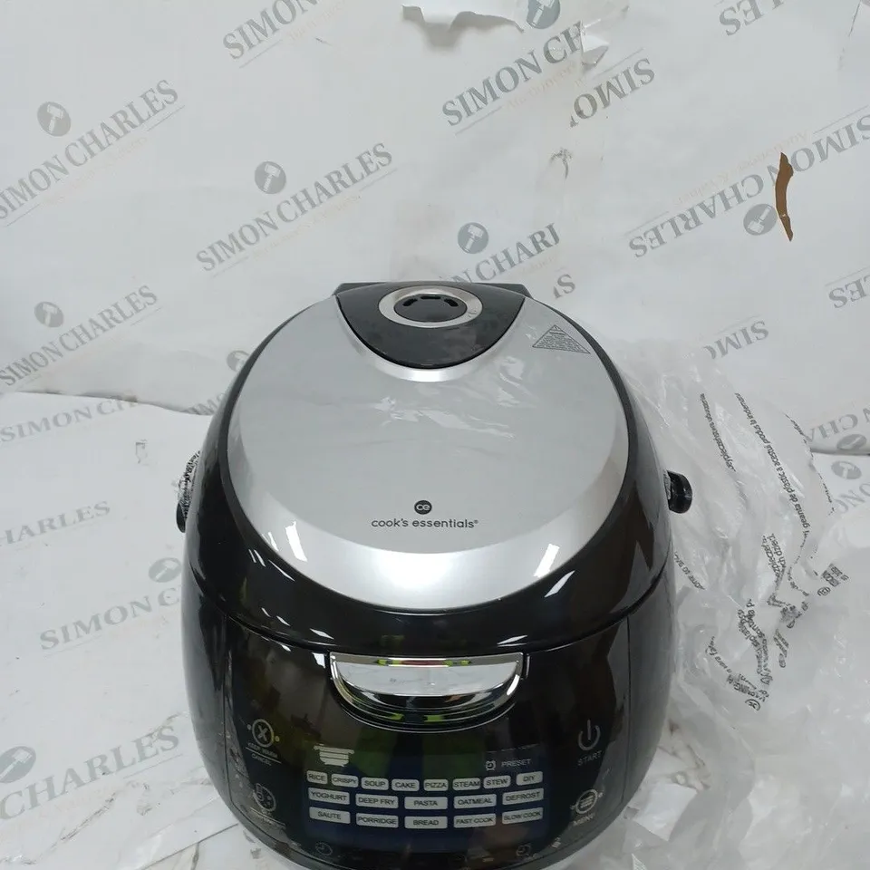 BOXED COOKS ESSENTIAL MULTI-PURPOSE COOKER 