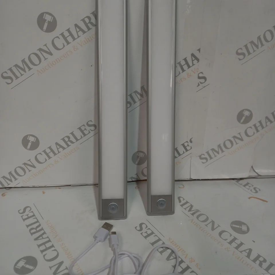 SFIXX SET OF 2 USB RECHARGEABLE MOTION SENSOR LIGHTS