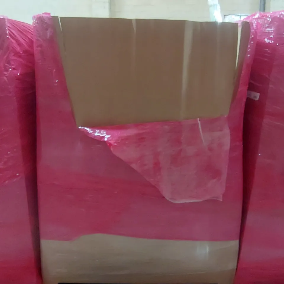 PALLET OF ASSORTED ITEMS INCLUDING: COAT HANGERS, BLINDS, POTTY TRAINING TOILET SEAT, STOOL ECT
