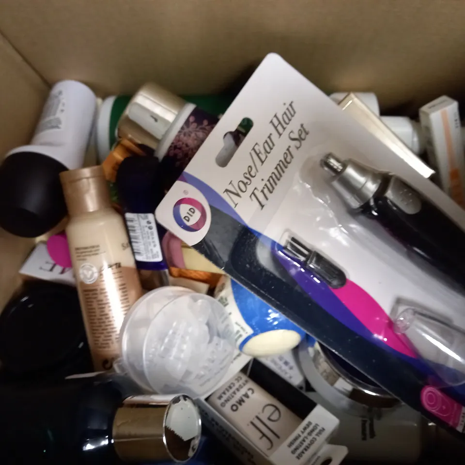 APPROXIMATELY 20 ASSORTED HEALTH AND BEAUTY PRODUCTS TO INCLUDE BIOFREEZE GEL, EXUVIANCE HYDRASOOTHE REFRESH TONER, CB12 ORAL RINSE  