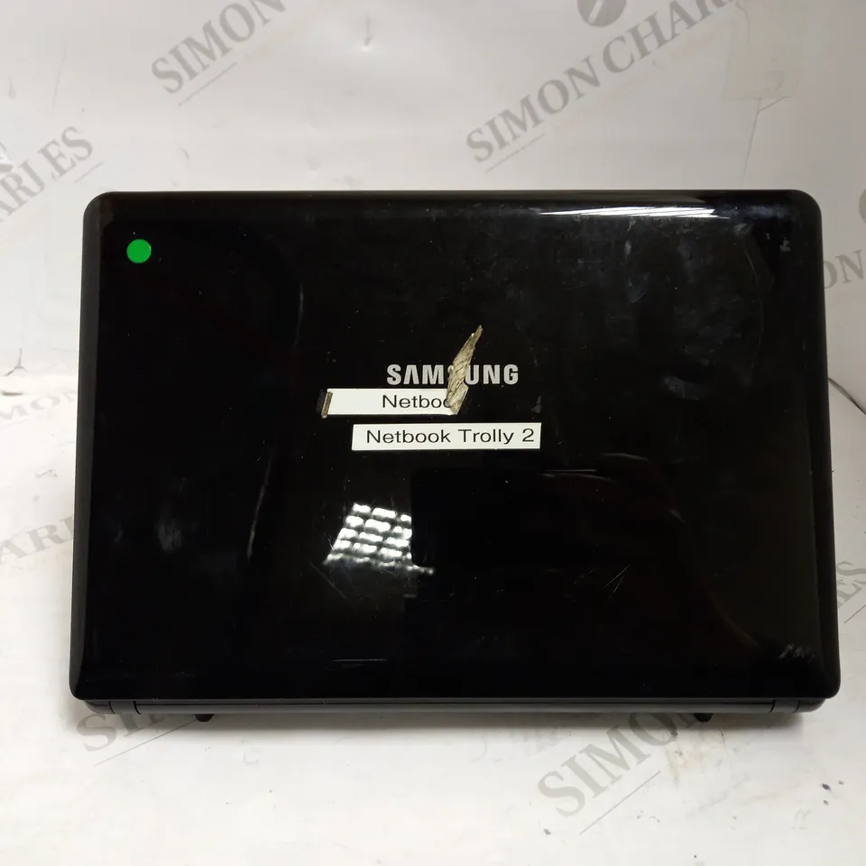 SAMSUNG NP-N140 10" NETBOOK