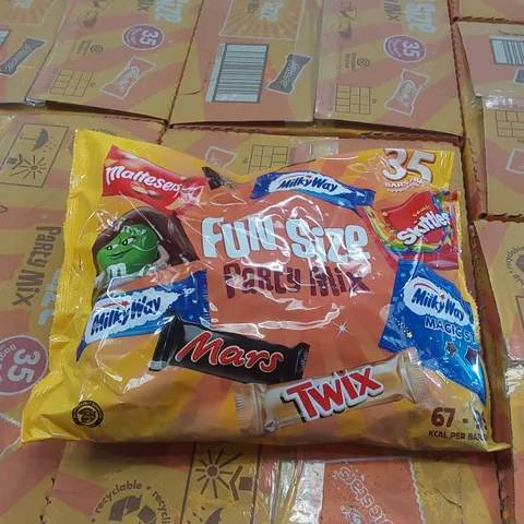 PALLET TO CONTAIN APPROX 60 BOXES OF PARTY MIX BAGS - 8 X 600g PACKS PER BOX, APPROX 35 BAGS/BARS PER PACK // BEST BEFORE: 09/02/25