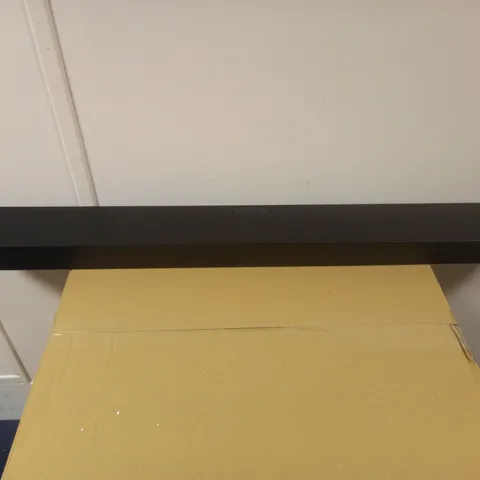BOXED SAMSUNG Q600B SOUNDBAR AND SUBWOOFER - COLLECTION ONLY