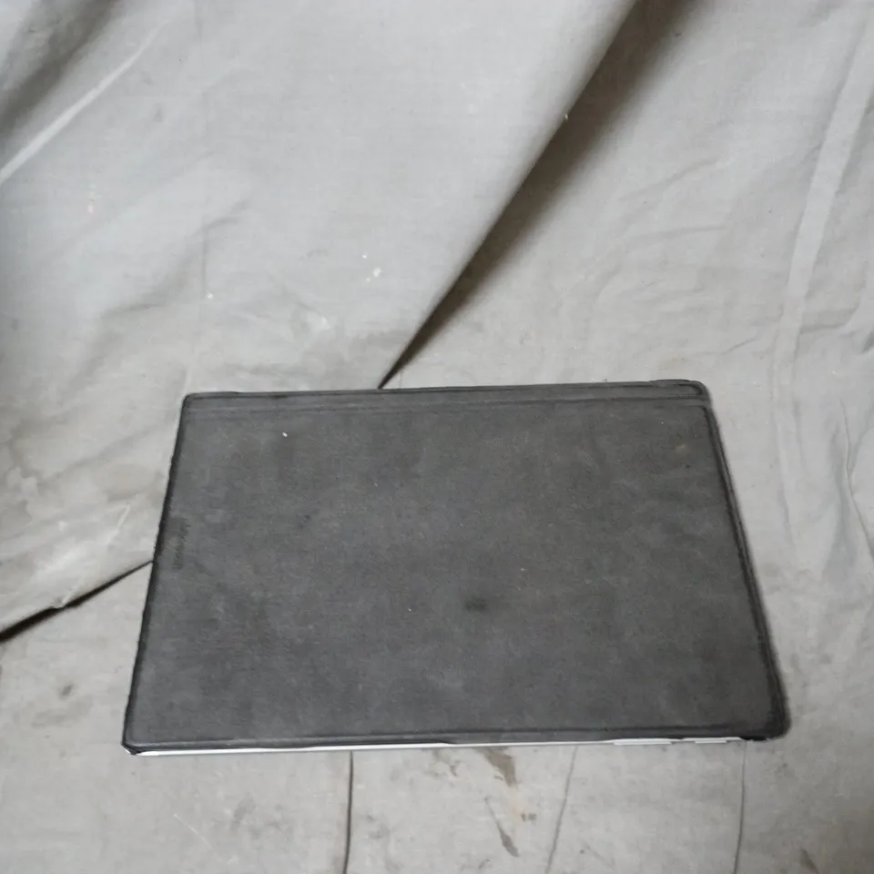 MICROSOFT SURFACE PRO 5 TABLET WITH KEYBOARD – I5-7300U, 8GB RAM, 256GB, 12.3-INCH DISPLAY, WI‑FI