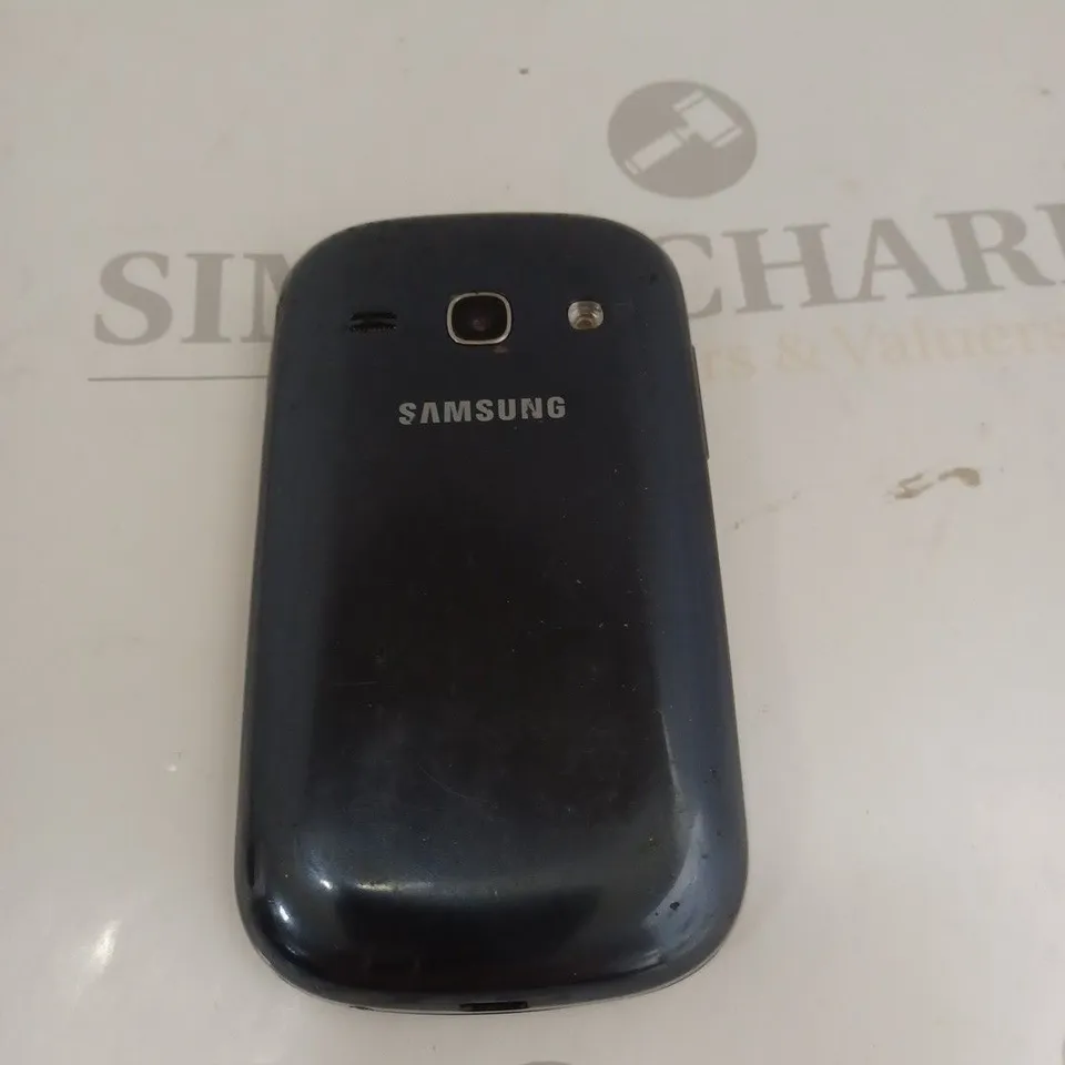 SAMSUNG MOBILE PHONE