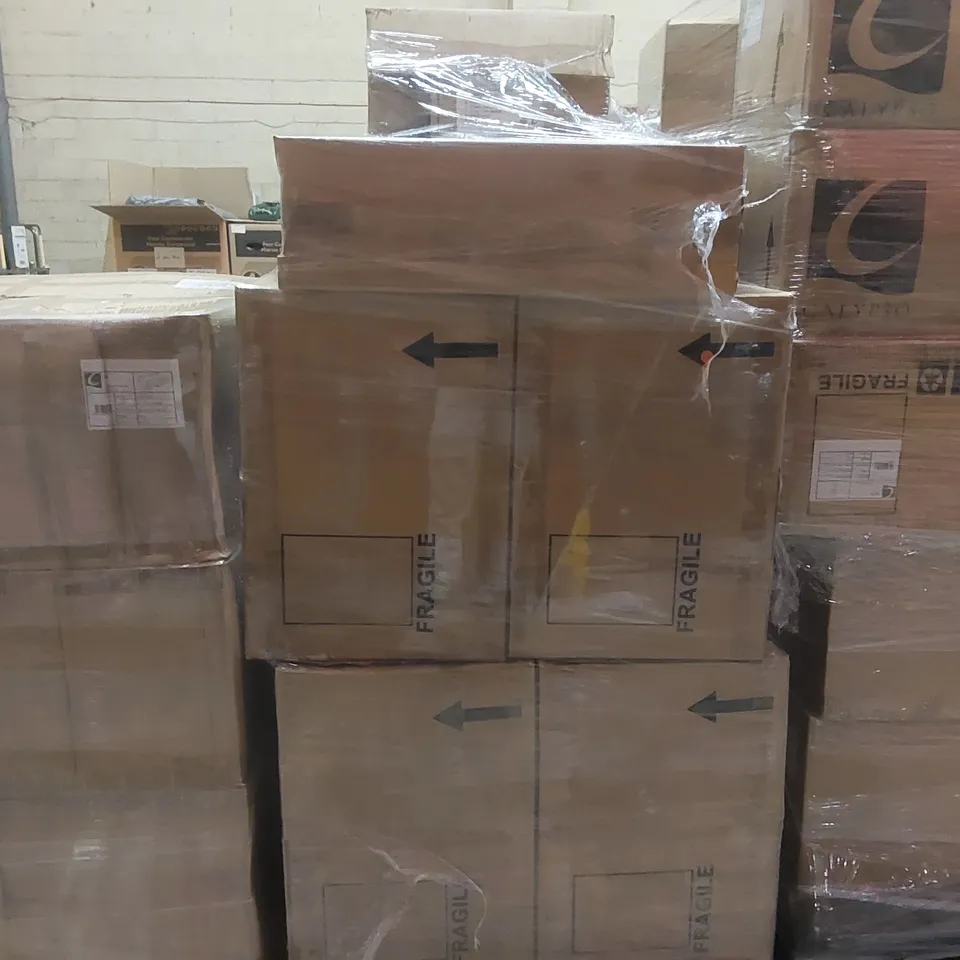 PALLET CONTAINING A LARGE QUANTITY OF ASSORTED BATHROOM FURNITURE PARTS INCLUDING: SAVENA SINGLE DRAWER VANITY BASE, SLIMLINE BASE CARCASS ECT