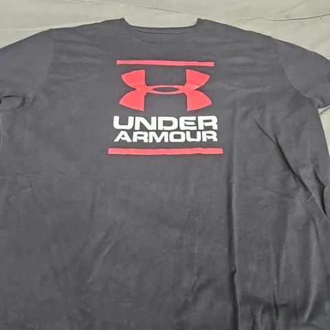 UNDER ARMOUR GRAPHIC TEE - SIZE XL