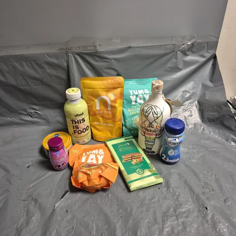 APPROXIMATELY 12 ASSORTED FOOD & DRINK ITEMS TO INCLUDE EXTRA VIRGIN OLIVE OIL, APTAMIL FOLLOW ON MILK, LINDT DUBAI STYLE CHOCOLATE, ETC - COLLECTION ONLY