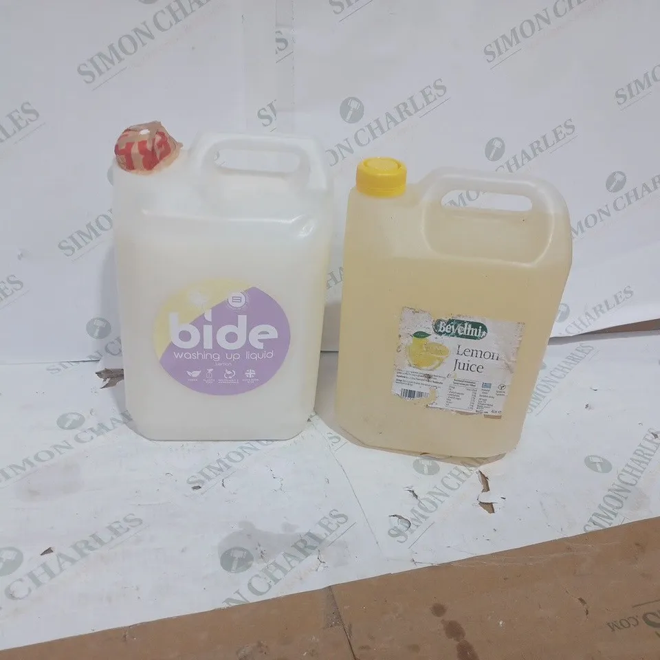 TWO ASSORTED WASHING UP LIQUIDS