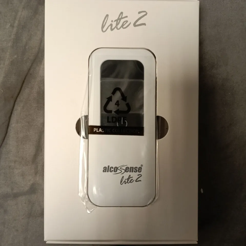 ALCOSENSE LITE 2 ALCOHOL BREATHALYSER – BOXED (UK EDITION)