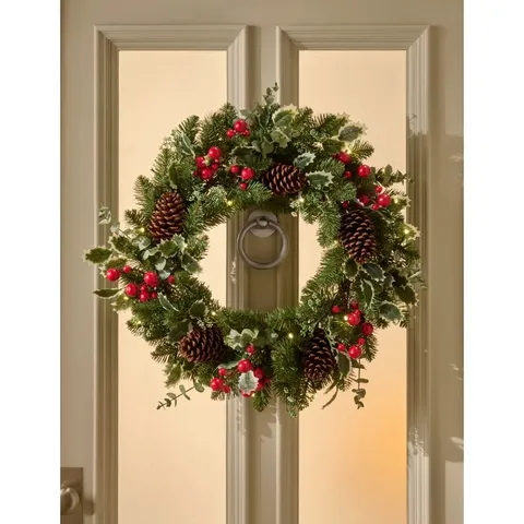 BOXED IVY BERRY - 26" WREATH WITH WARM WHITE LIGHTS (1 BOX)