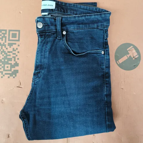 CALVIN KLEIN JEANS IN BLUE SIZE 34/32