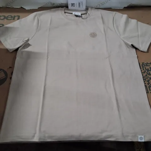BOX CONTAINING APPROXIMATELY 10 BRASS MONKEY MEN'S T-SHIRT – CLAY, SIZE M (UK) WITH TAG