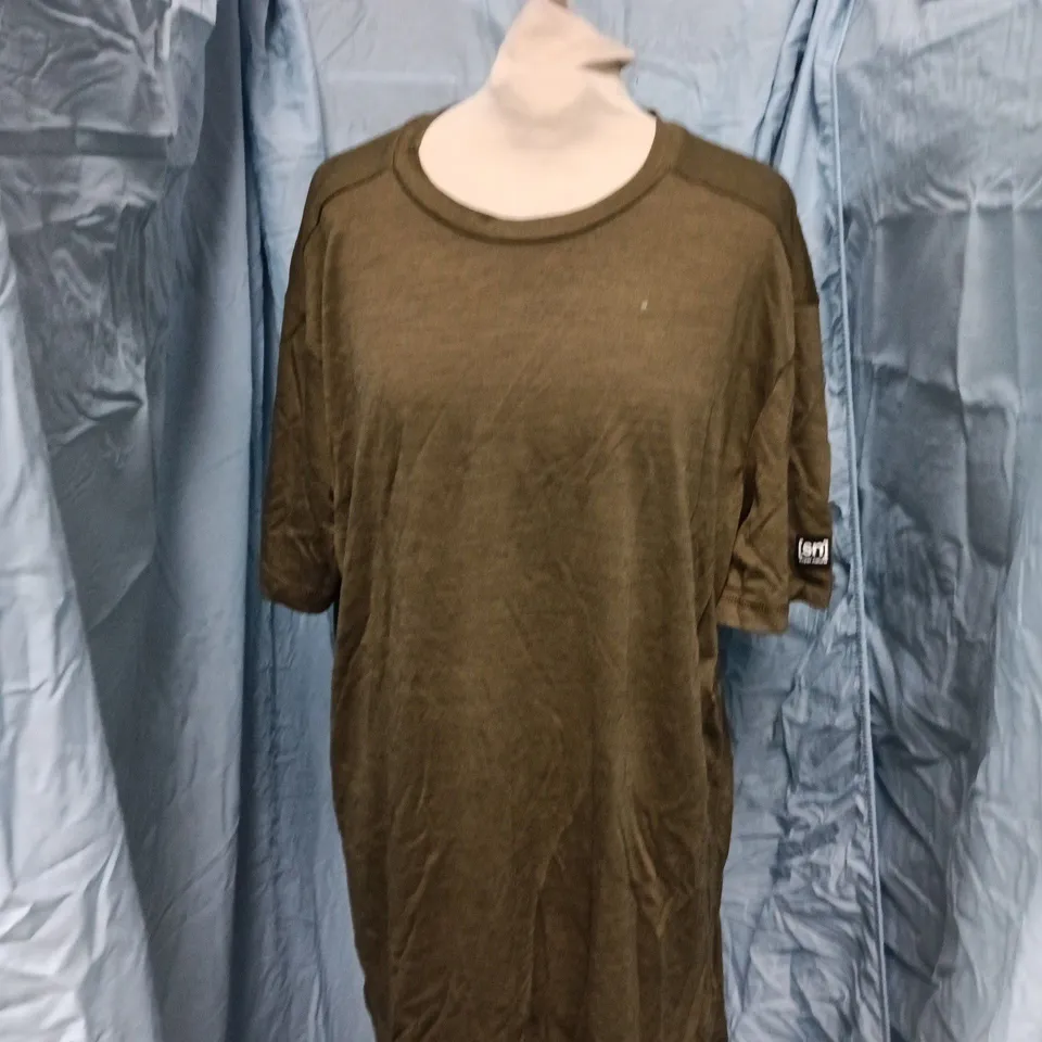 [SN] SUPER.NATURAL MERINO MADE BETTER MEN'S T-SHIRT – OLIVE NIGHT MELANGE, XXL