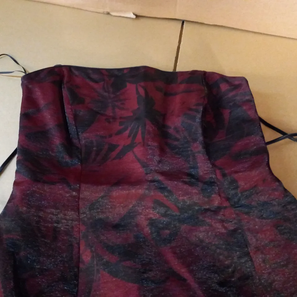 GINO BACCONI CORSET STYLE DRESS - SIZE UNSPECFIED