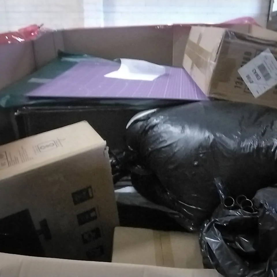 PALLET OF HOUSEHOLD ITEMS TO INCLUDE FACIAL STEAMER, MONITOR, 9 DRAW DRESSER AND OTHER ASSORTED ITEMS...