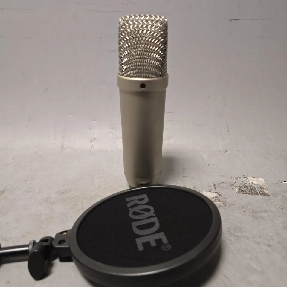 BOXED RODE NT1-A VOCAL RECORDING MICROPHONE